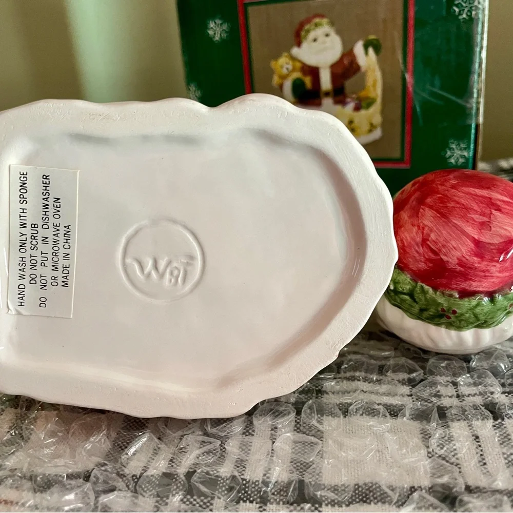 Mini Ceramic Santa Teapot Tea Pot Holding Bear and Toy Gift Bag Vintage 1990's